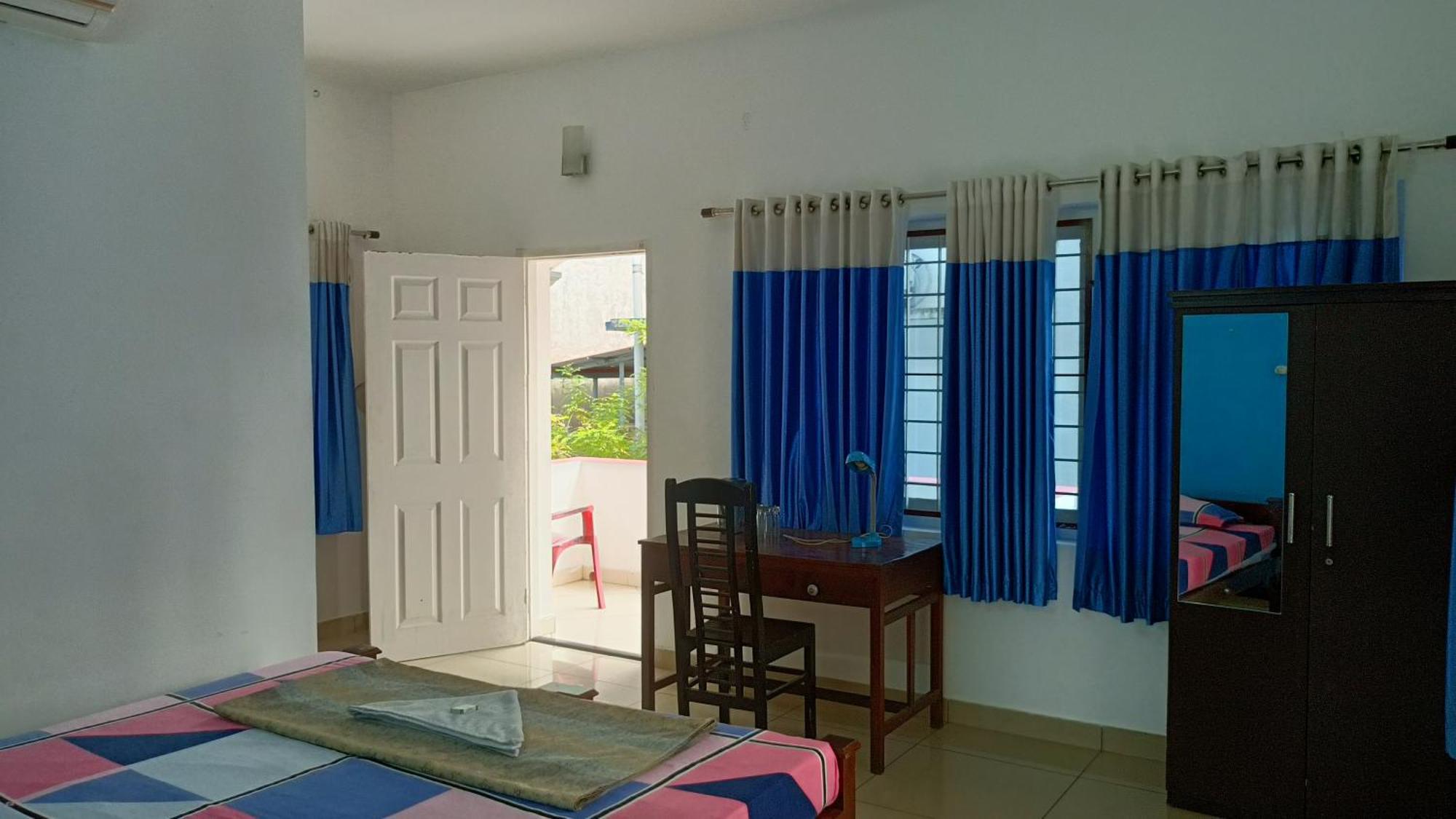 Nest Kochi Exterior foto